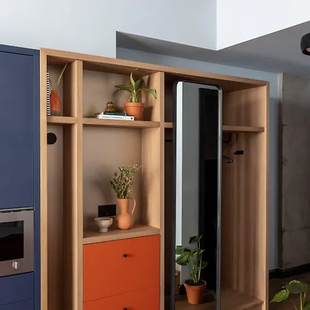 Beckett Locke Aparthotel 4*