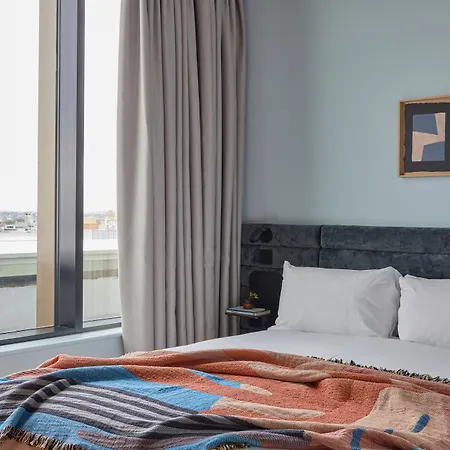 Hotel apartamentowy Beckett Locke