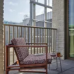 Hotel apartamentowy Beckett Locke