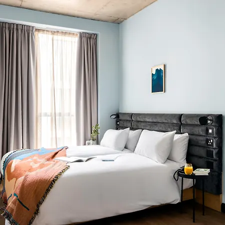 Hotel apartamentowy Beckett Locke