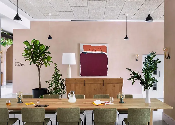 Beckett Locke Dublin